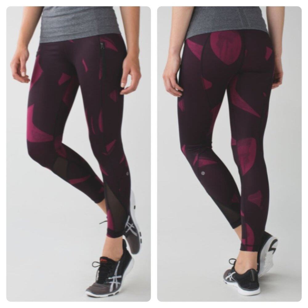 Lululemon Inspire Swirl Leggings Back Spin Stroke Dashing Purple Black